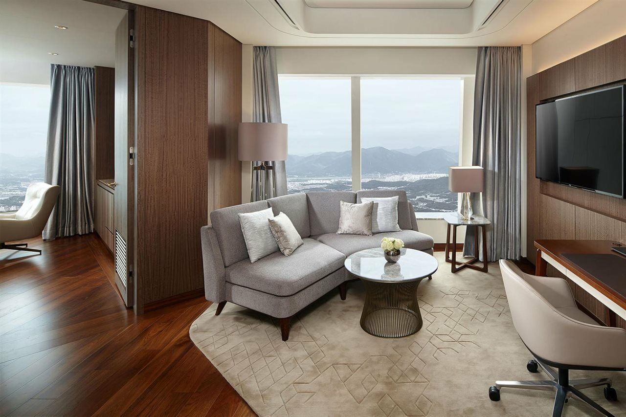 Hotel Signiel 5*