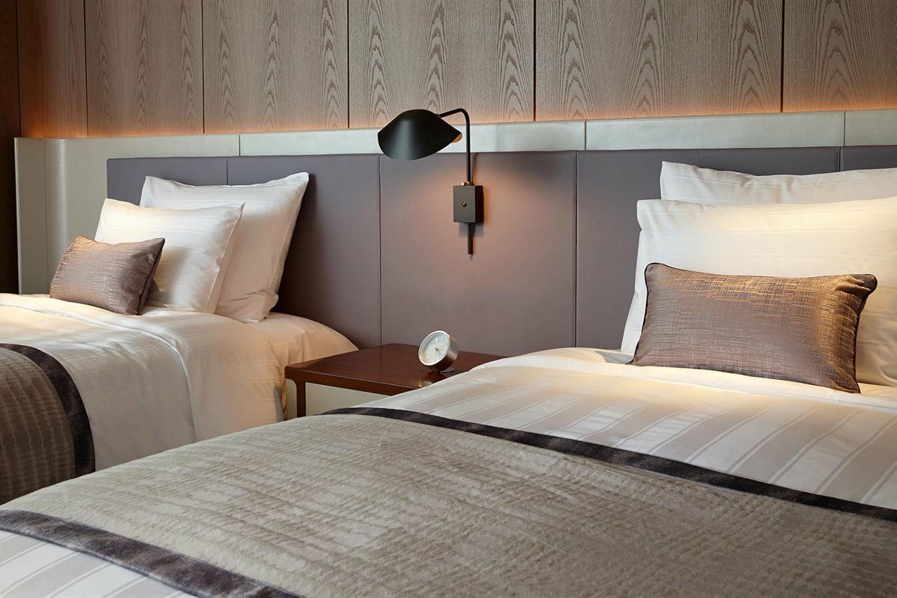 Signiel Khách sạn 5*